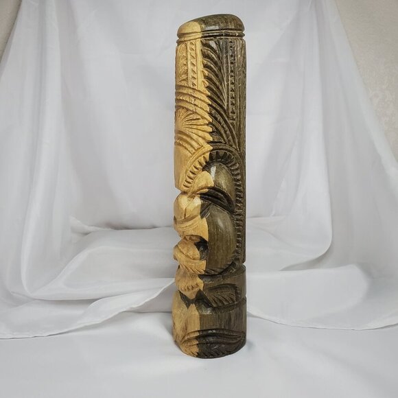 Hawaiian Tiki Totem 14.5" Hibiscus Wood Hand carved Intricate Tribal Design - Picture 8 of 15